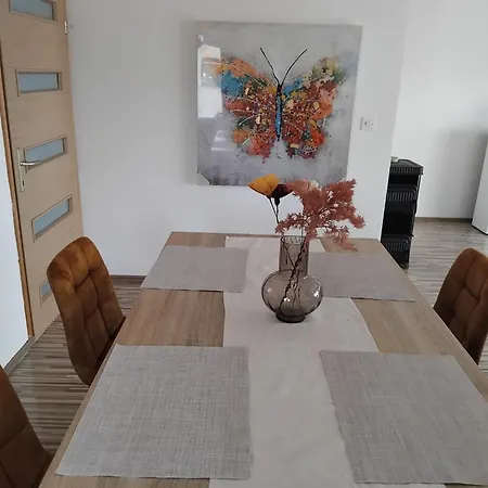 Ivana Apartment *