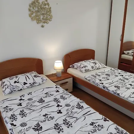 Apartman Ivana *